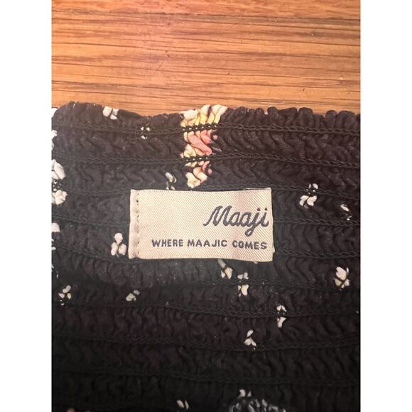 Maaji Black Floral Smocked Waist Ruffle Skort Medium - Picture 9 of 9